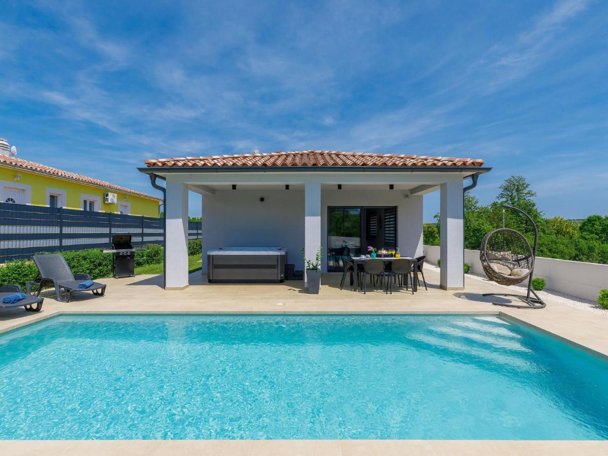 Villa Vine By Interhome Marčana Exteriör bild
