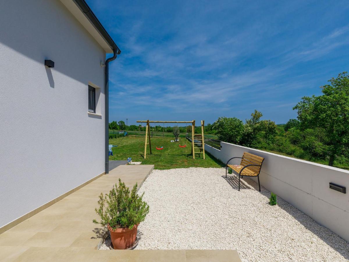 Villa Vine By Interhome Marčana Exteriör bild